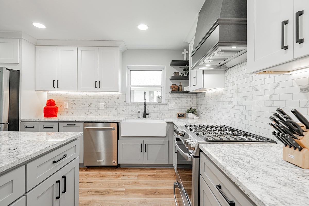 Rectangle 4459 (2)-min