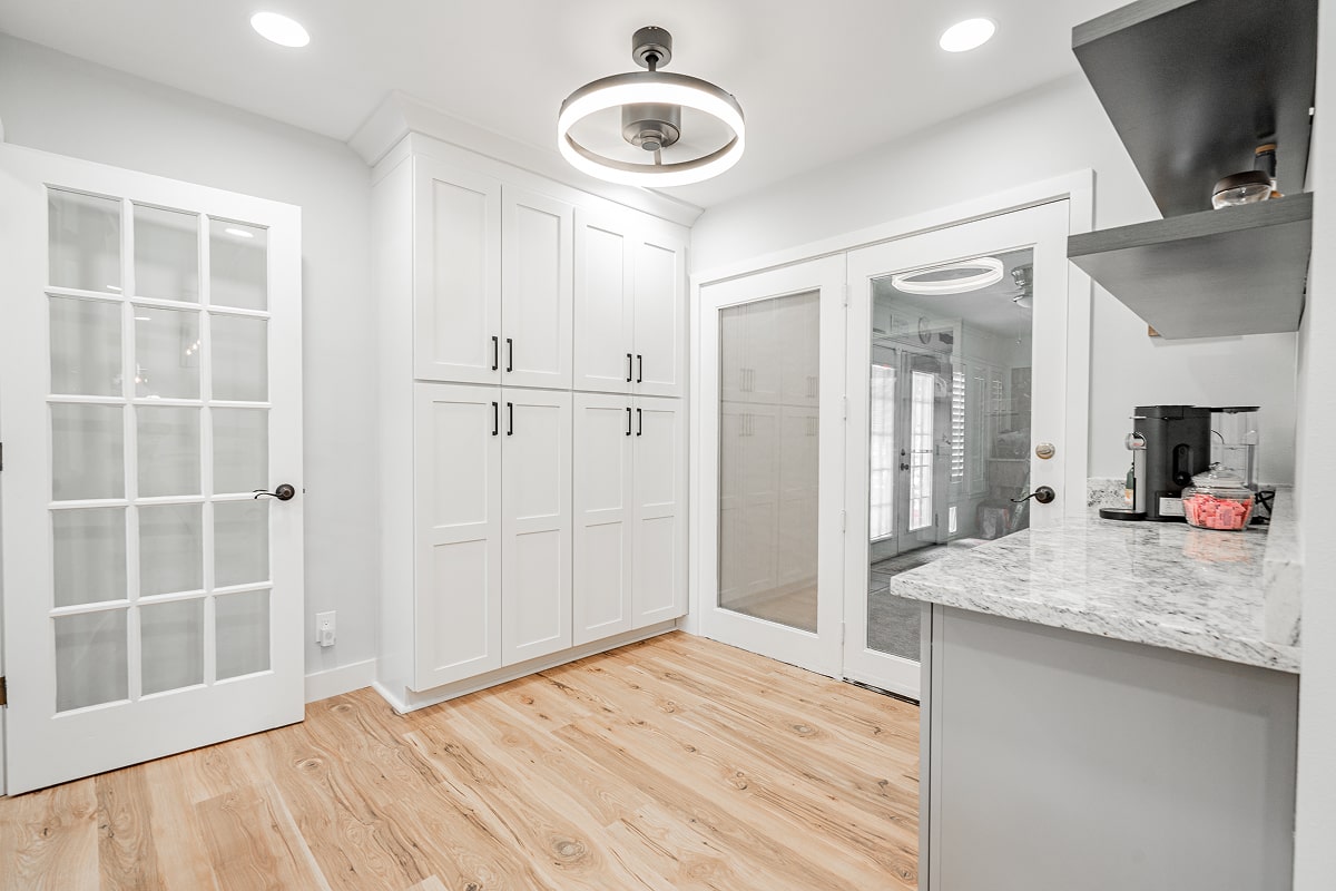 Rectangle 4459 (6)-min